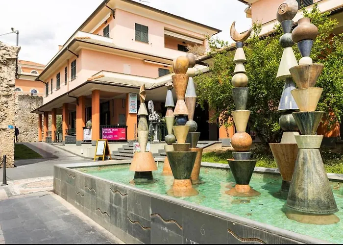 La Casa Al Mare Centro Storico Di Loano Con Garage